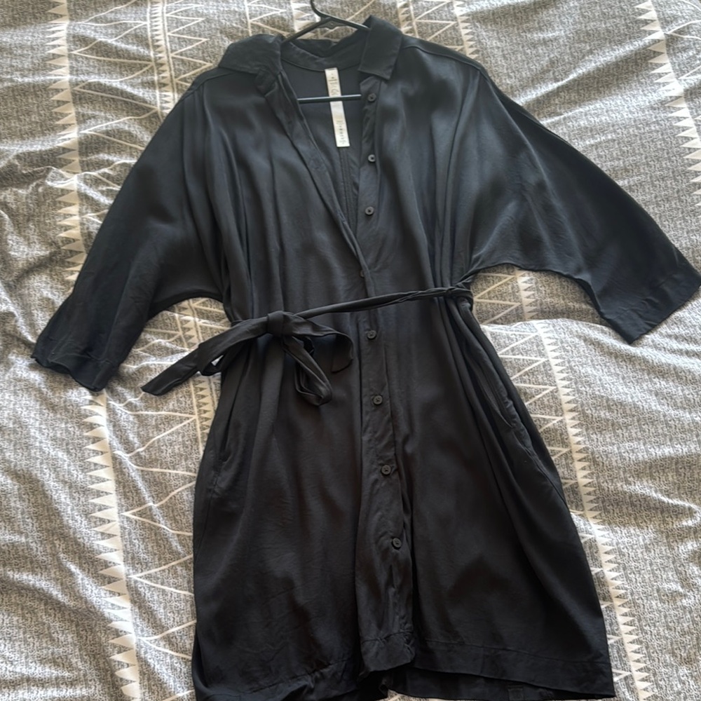 Lululemon black dress